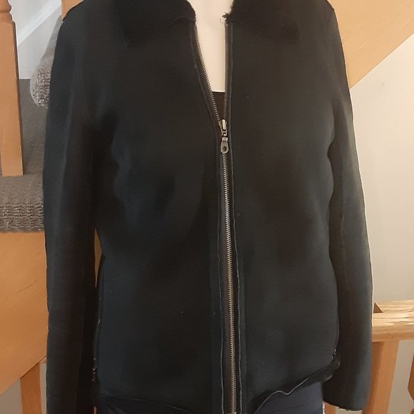 ROOTS- VTG Black Genuine Sheepskin/ Shearling- Women's Small - Picture 3 of 10